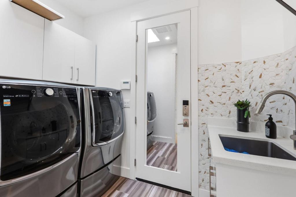 main property photo 80