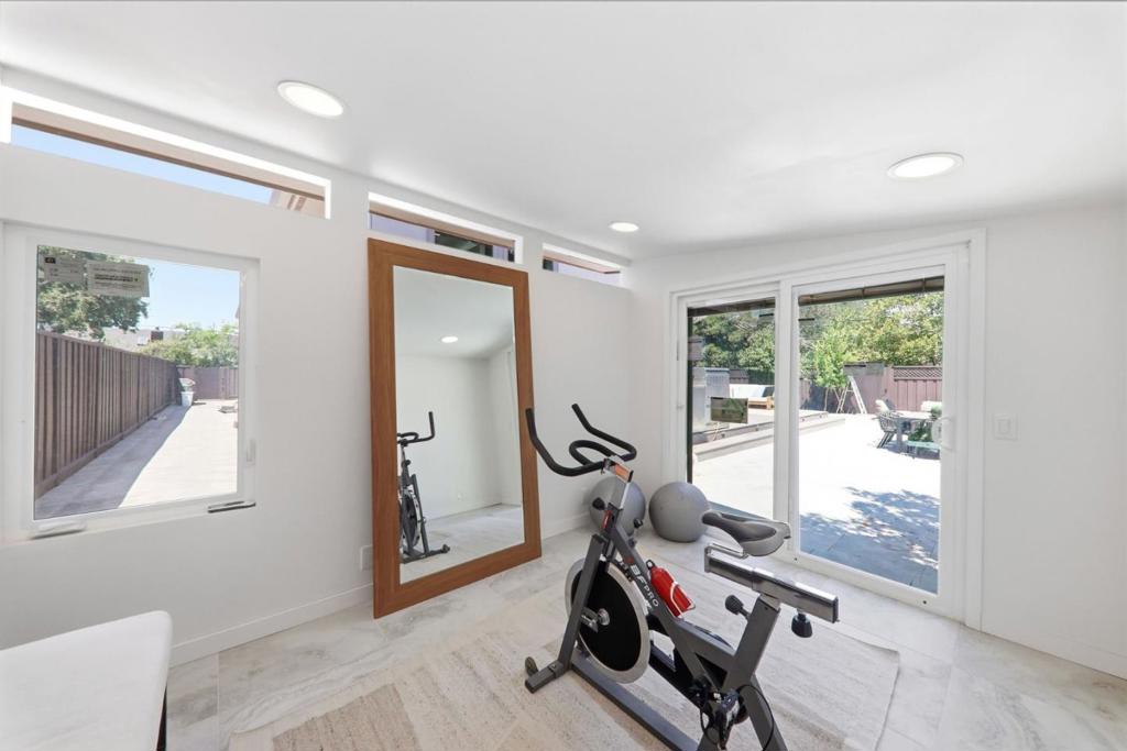 main property photo 99