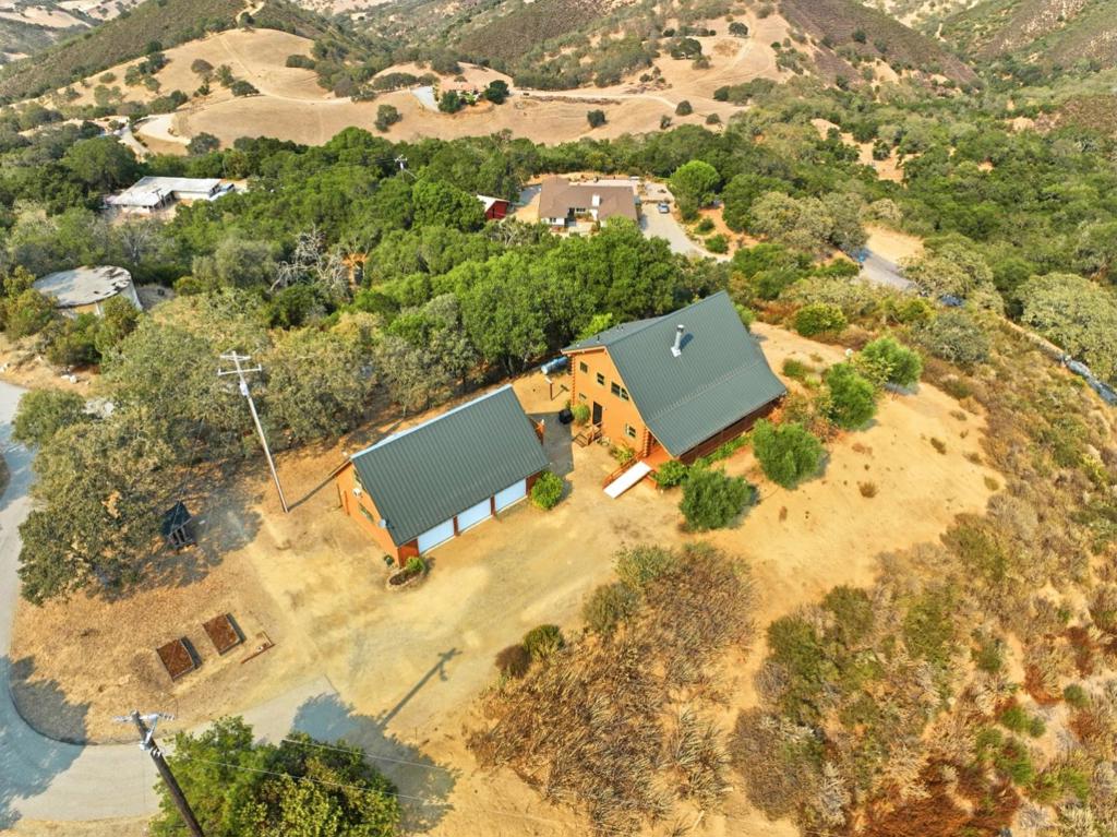 main property photo 47
