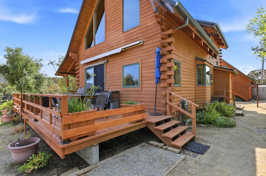 main property photo 8