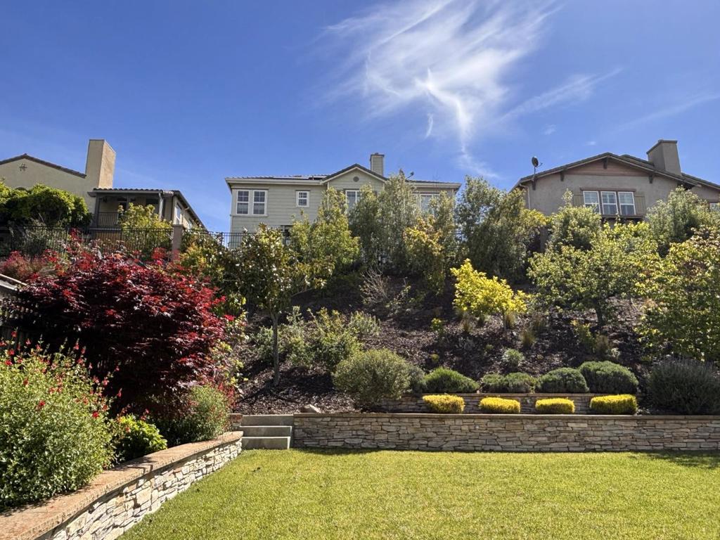 main property photo 67