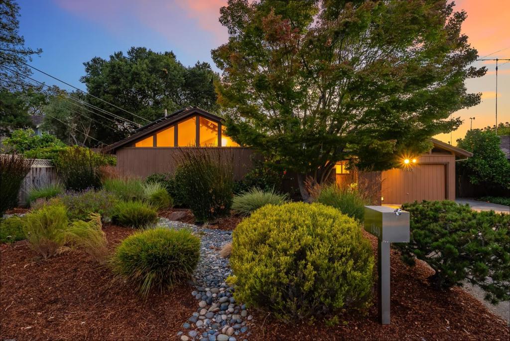 main property photo 60