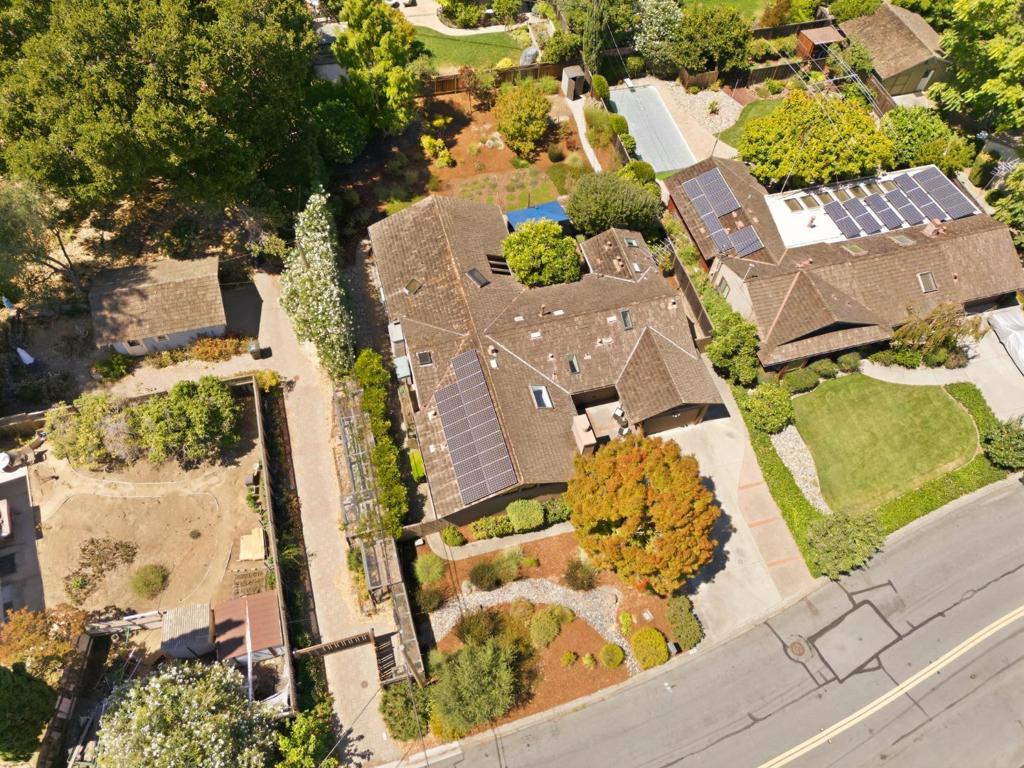 main property photo 71