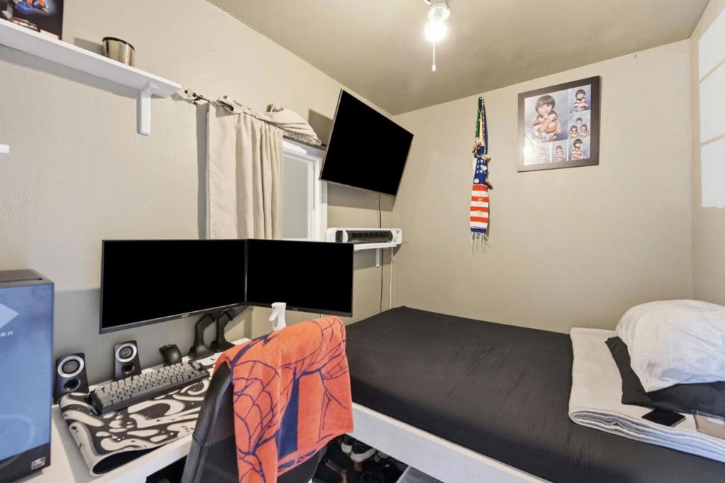 main property photo 39