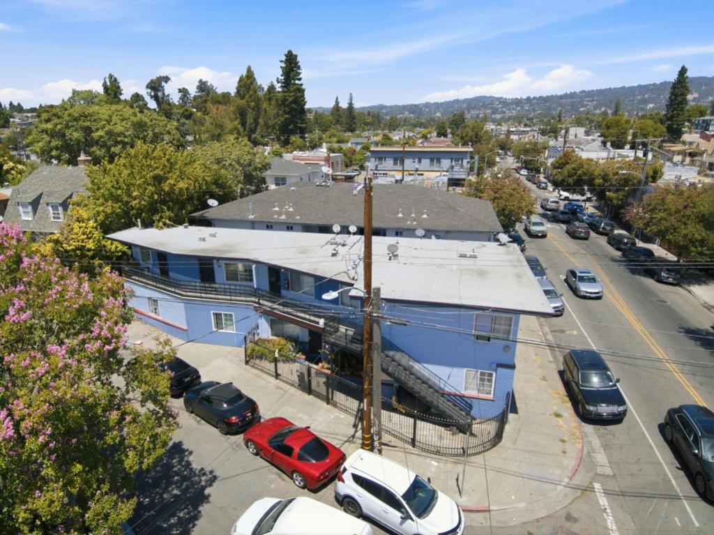 main property photo 54