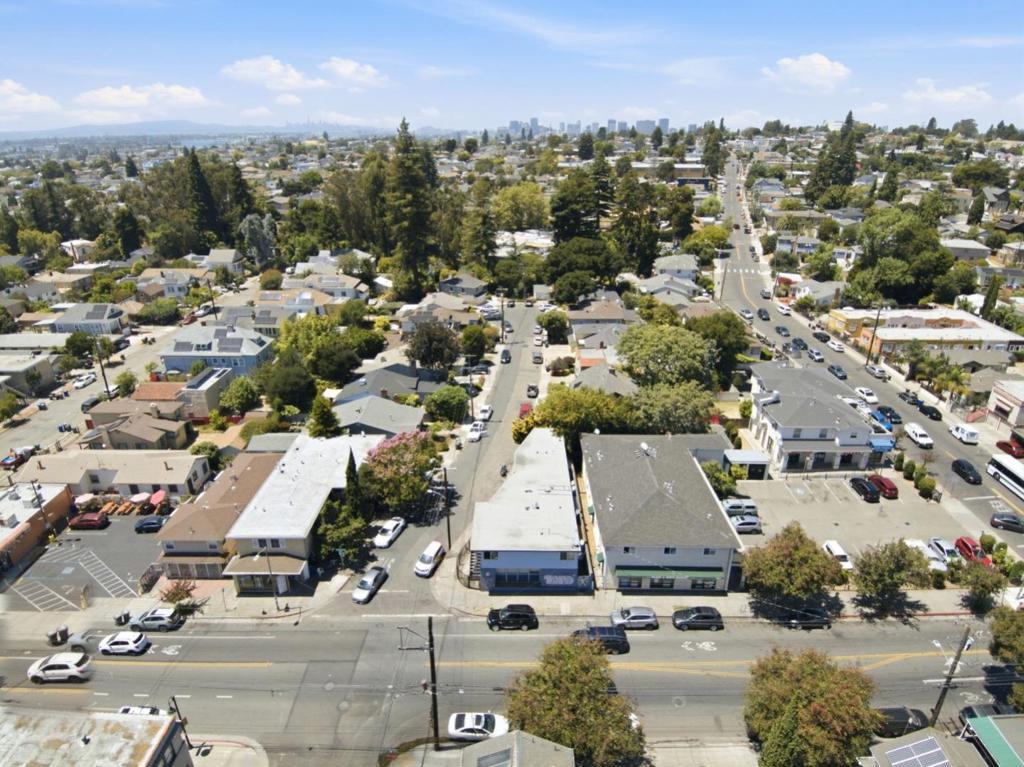 main property photo 67