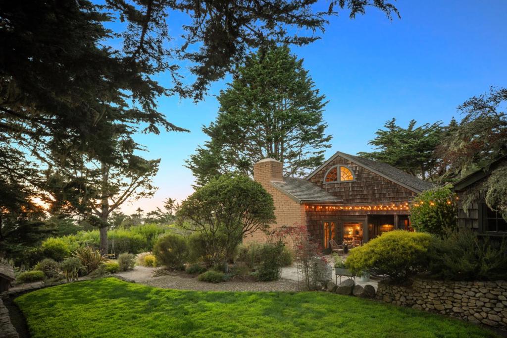 main property photo 42
