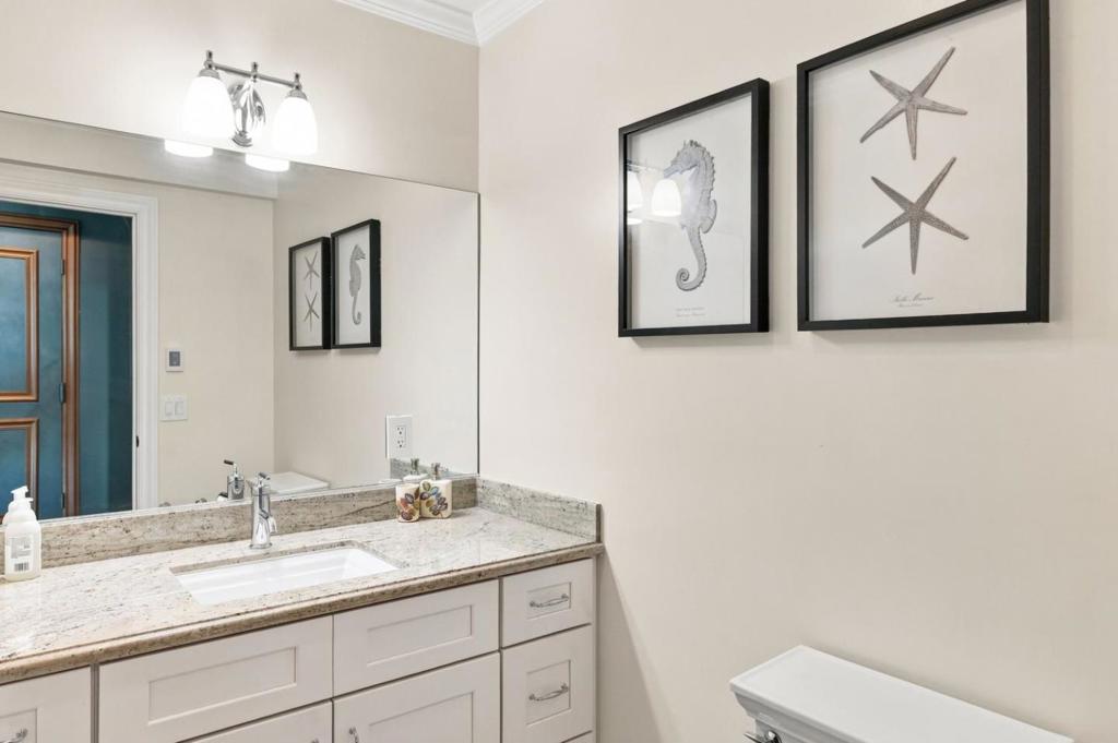 main property photo 79