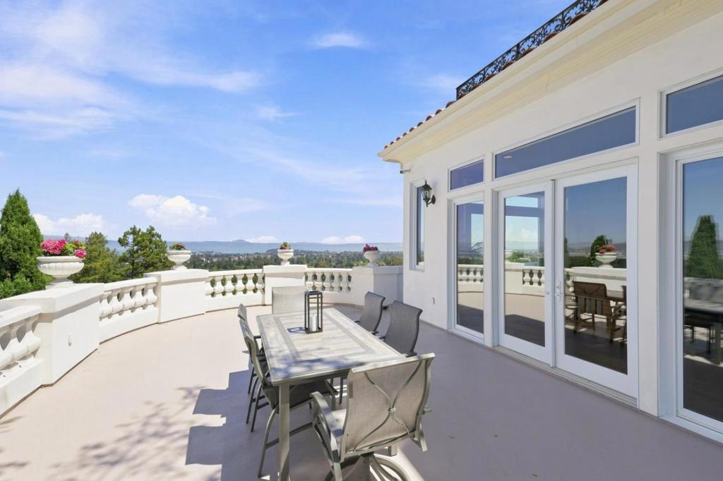 main property photo 90