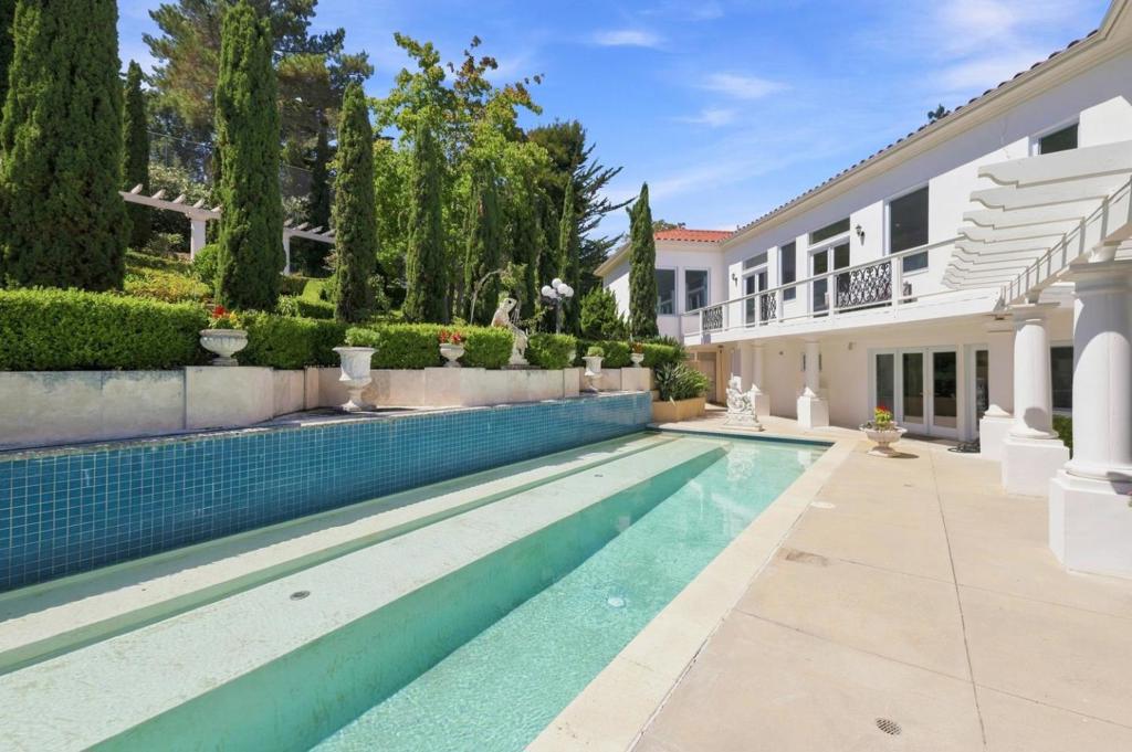 main property photo 96