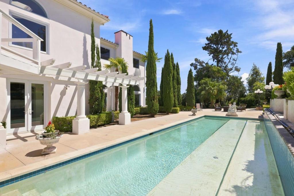 main property photo 97
