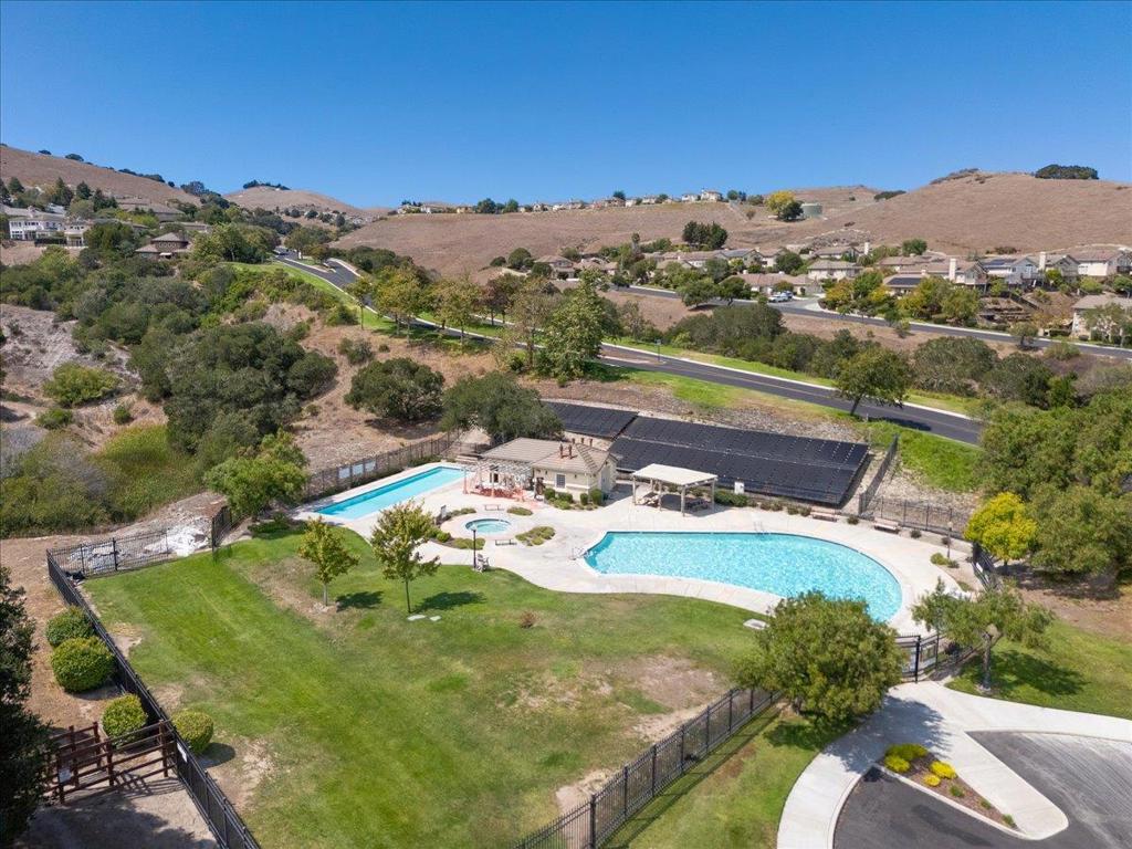 main property photo 48
