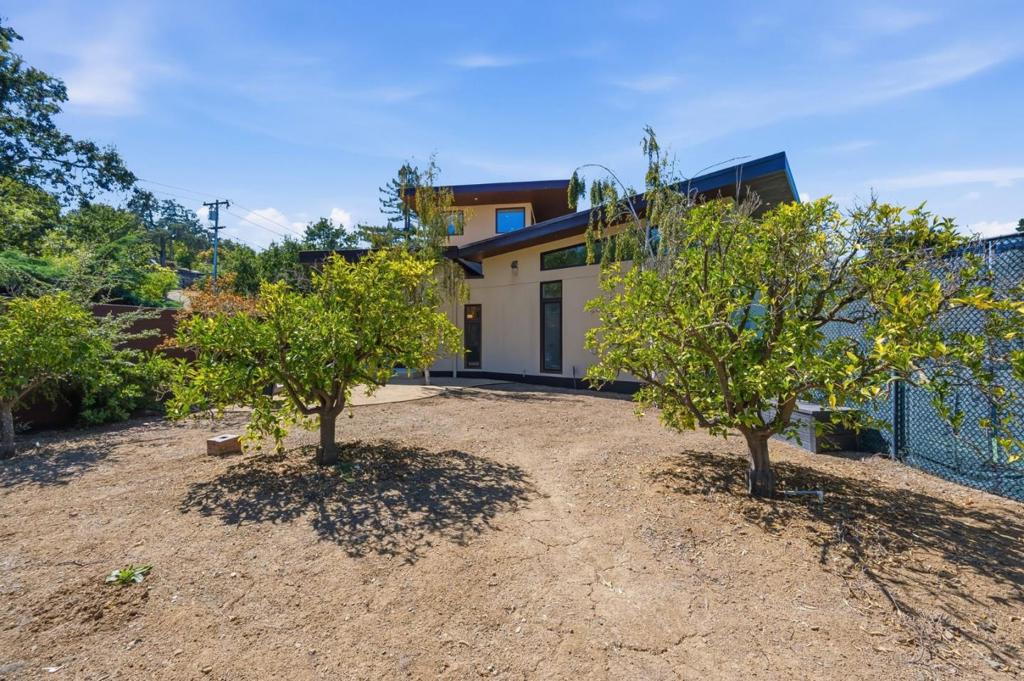 main property photo 60