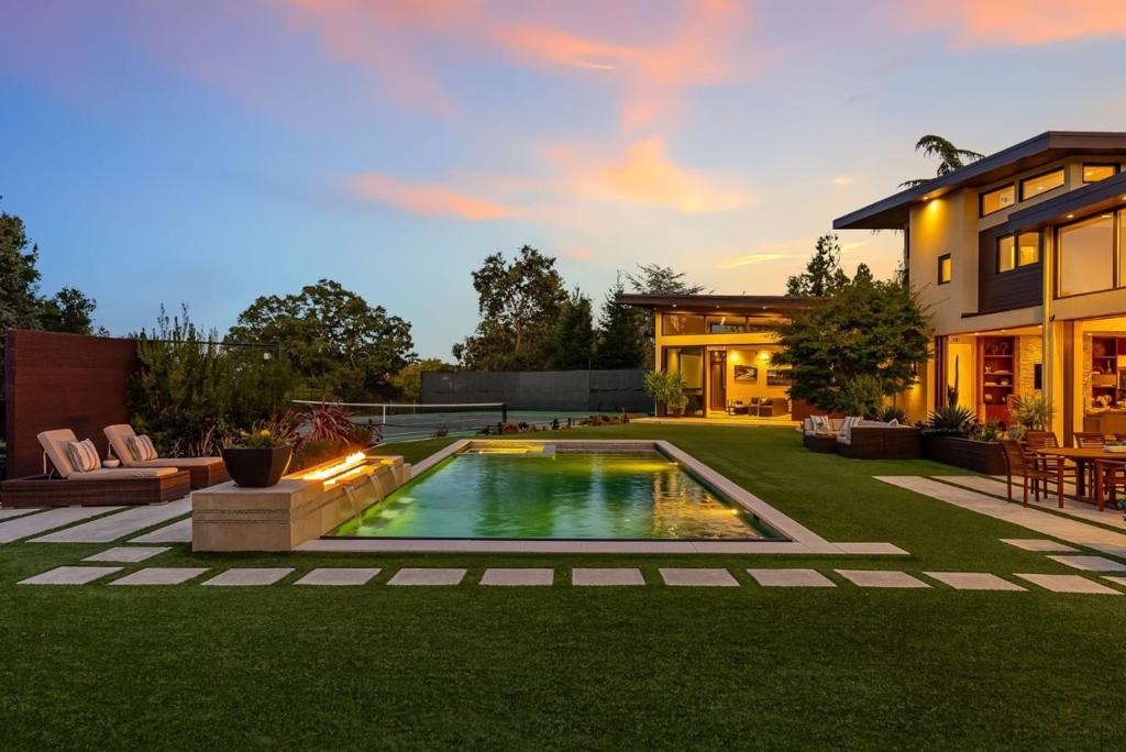 main property photo 73