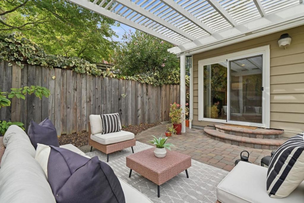 main property photo 61