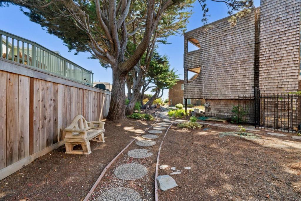 main property photo 69