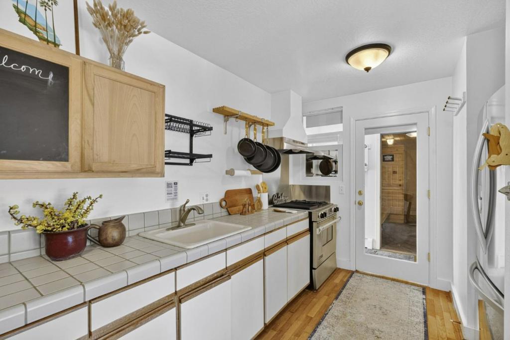 main property photo 65