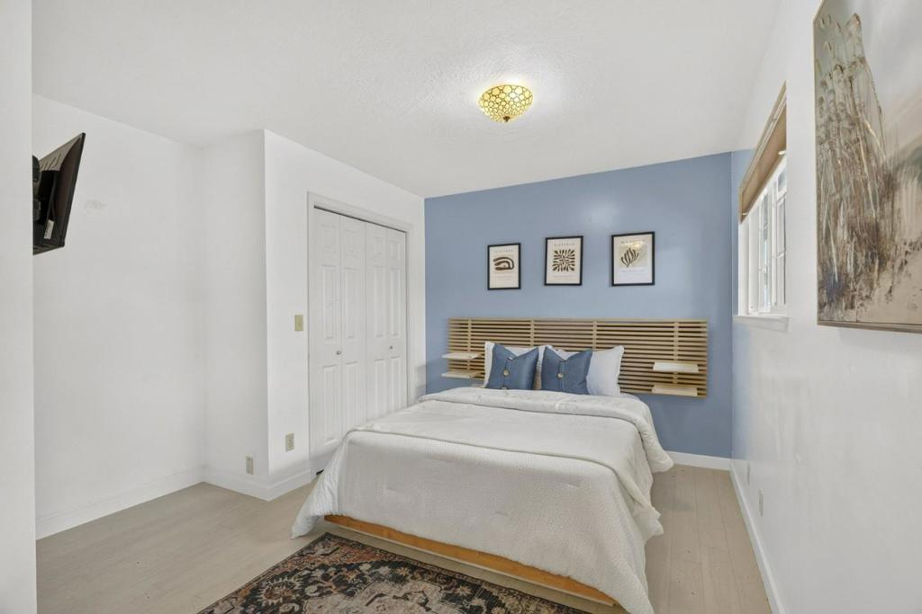 main property photo 67