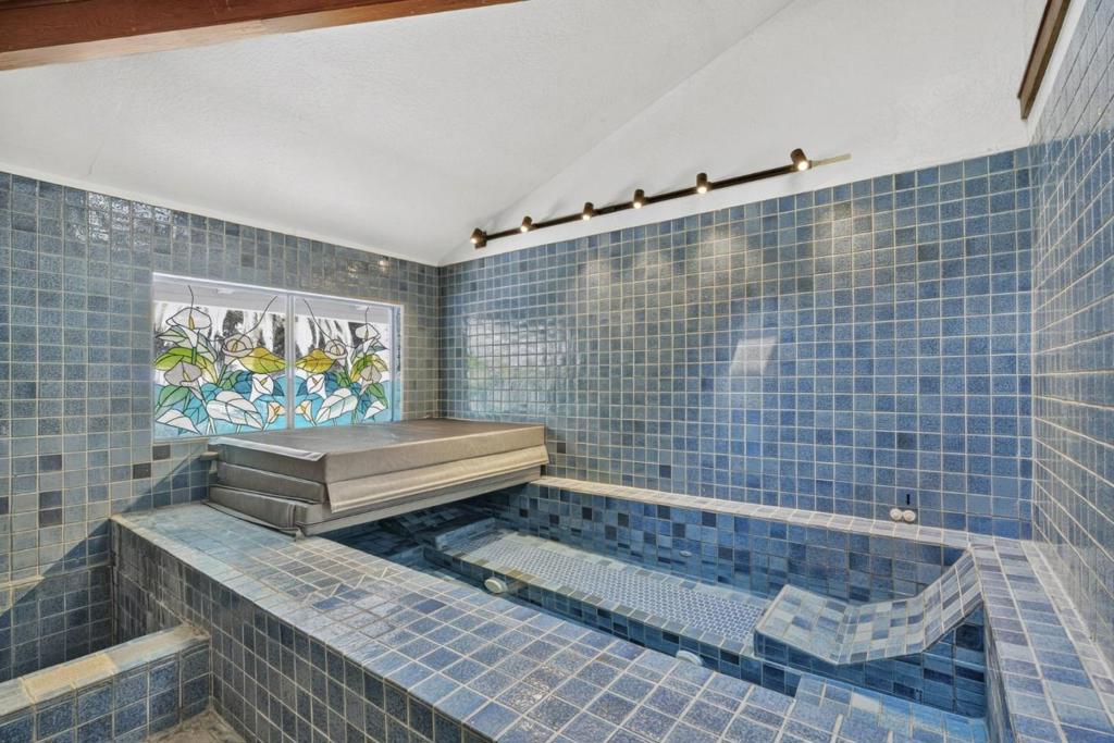 main property photo 70
