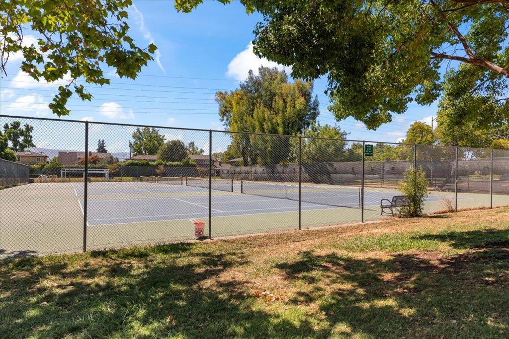 main property photo 50