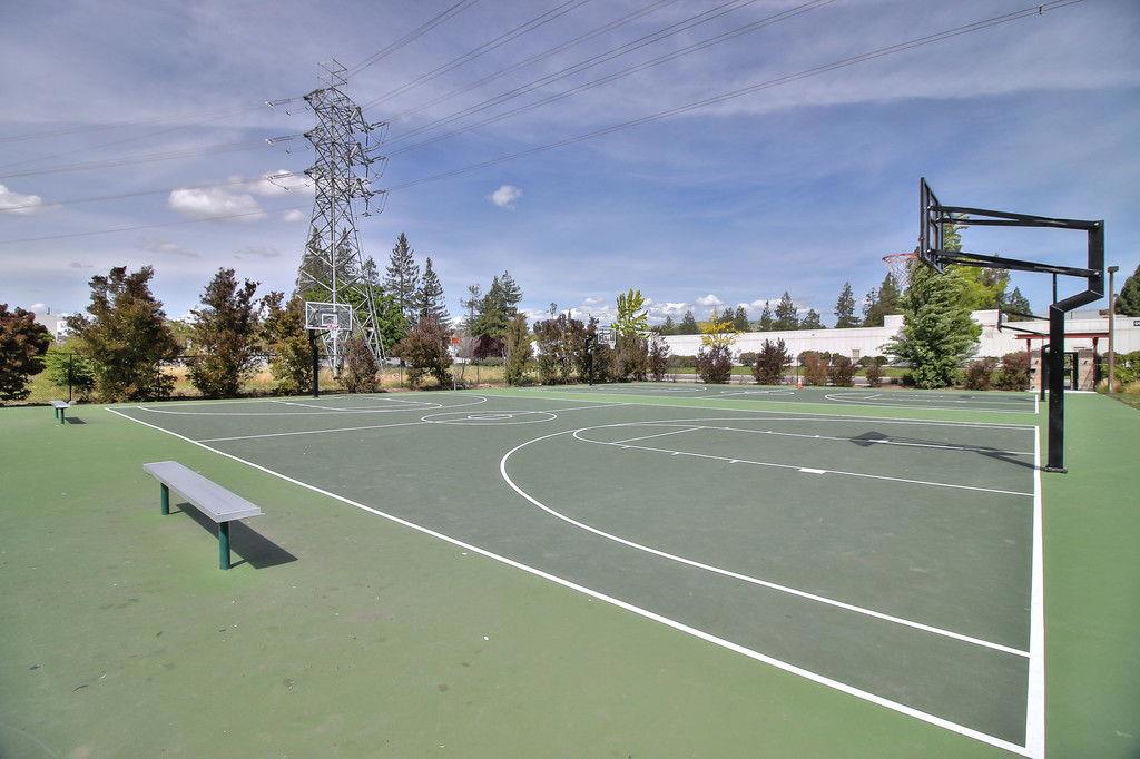 main property photo 72