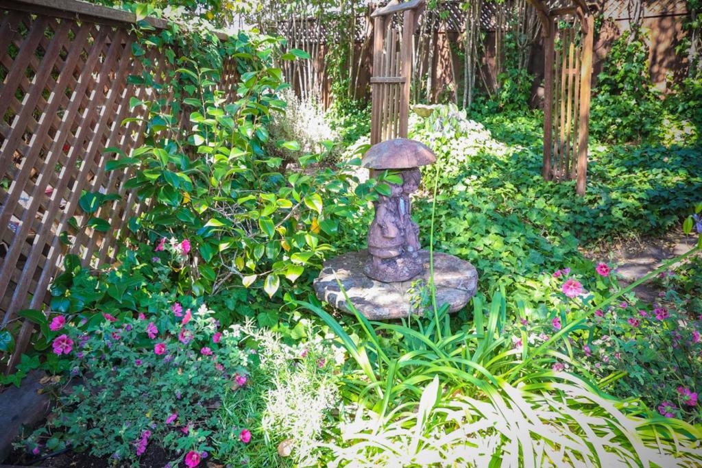 main property photo 70