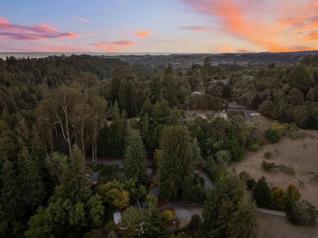 main property photo 95