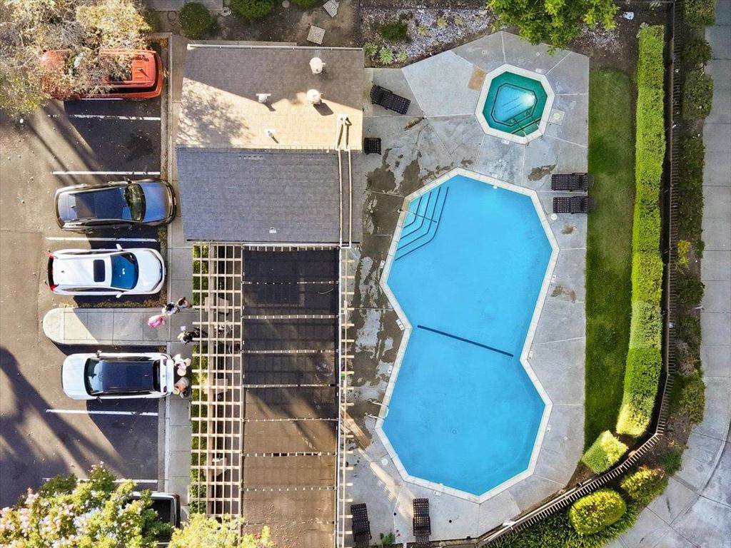 main property photo 52
