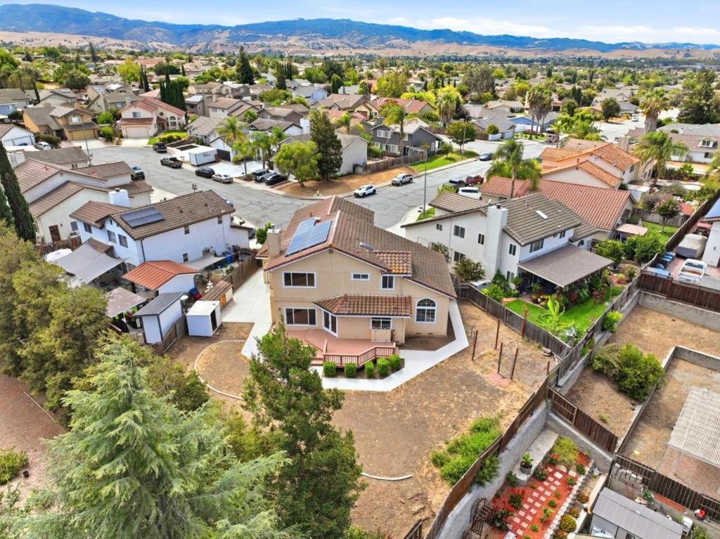 main property photo 48