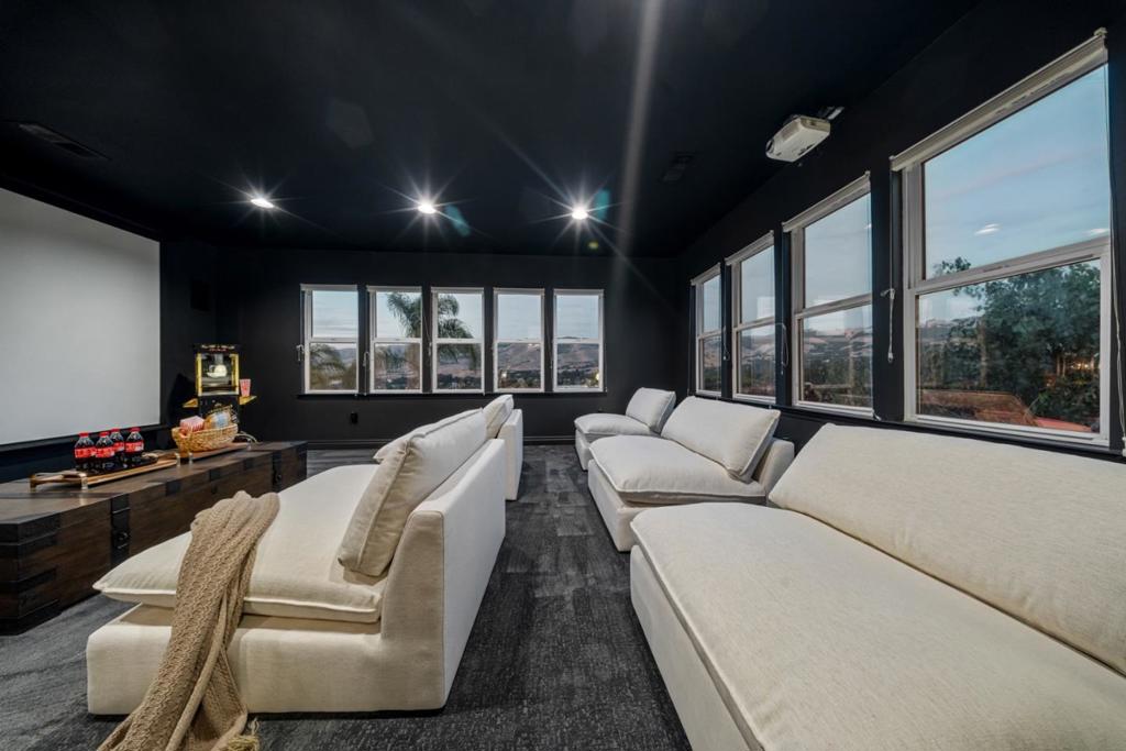 main property photo 65