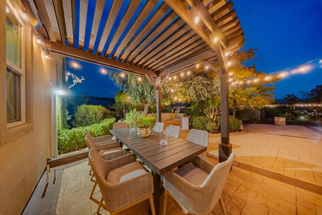 main property photo 82