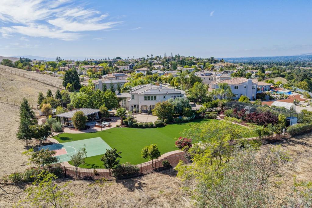 main property photo 88