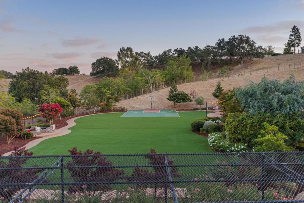 main property photo 93