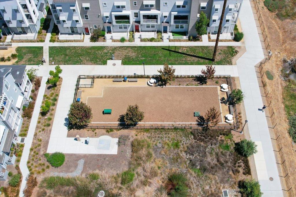 main property photo 68