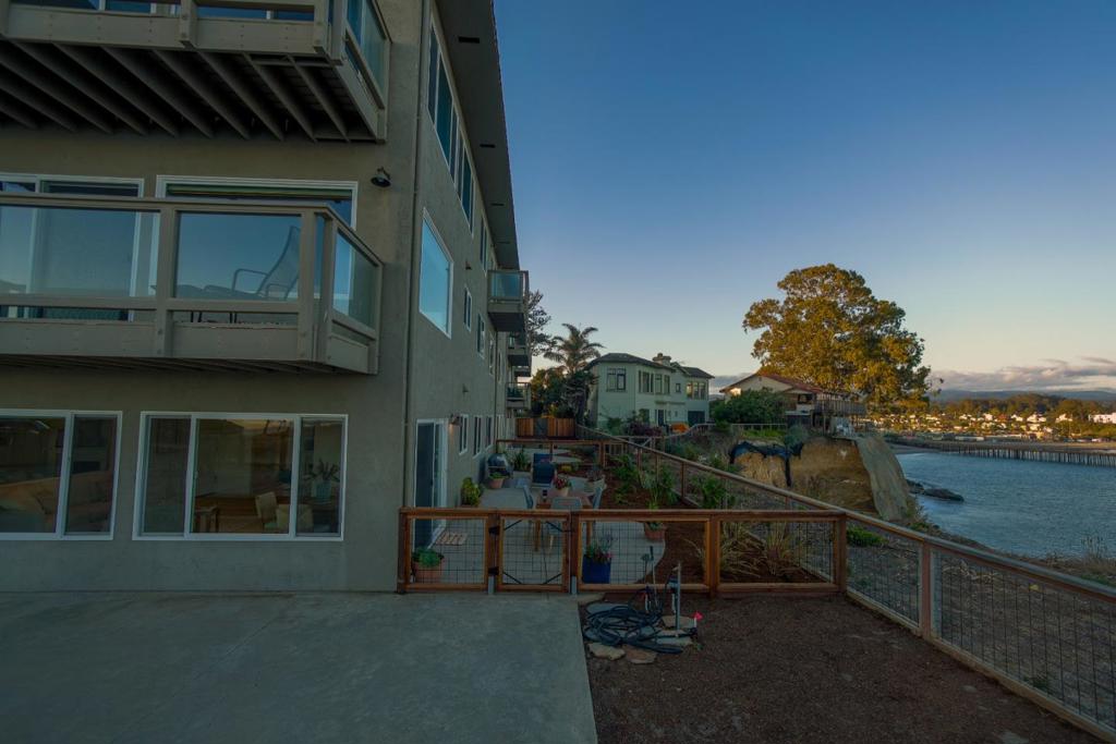main property photo 54