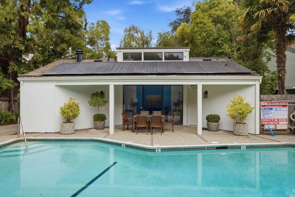 main property photo 63