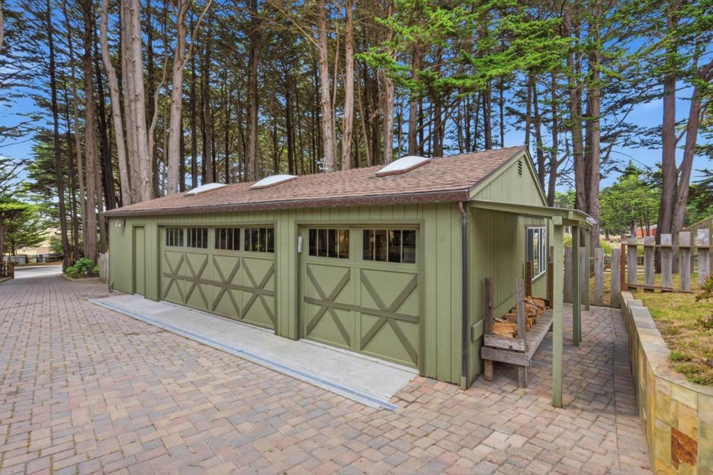 main property photo 56