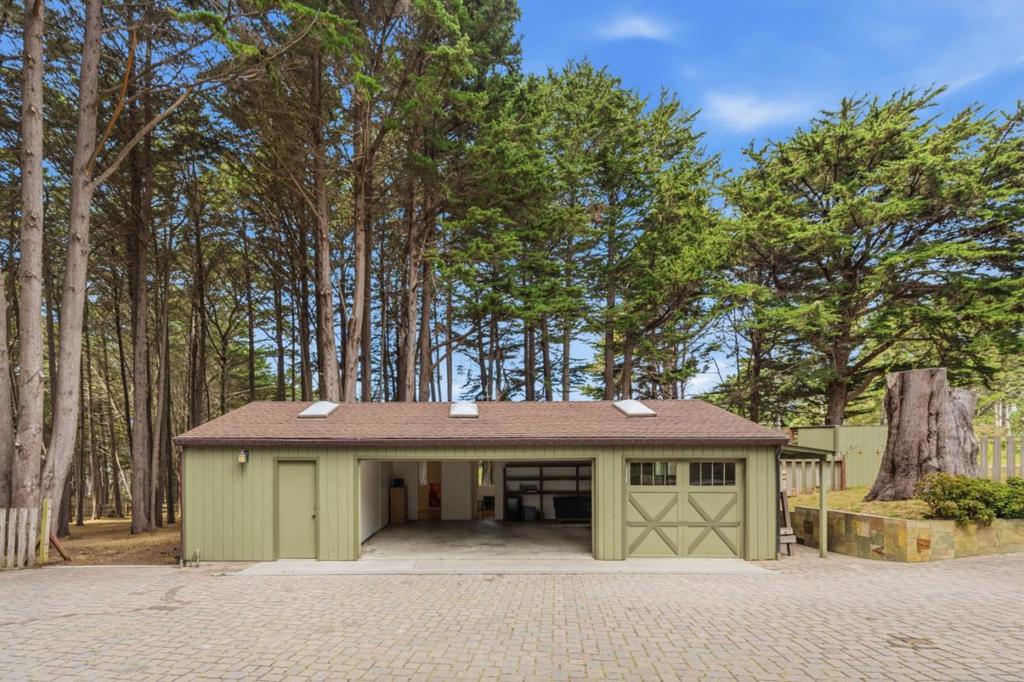 main property photo 57