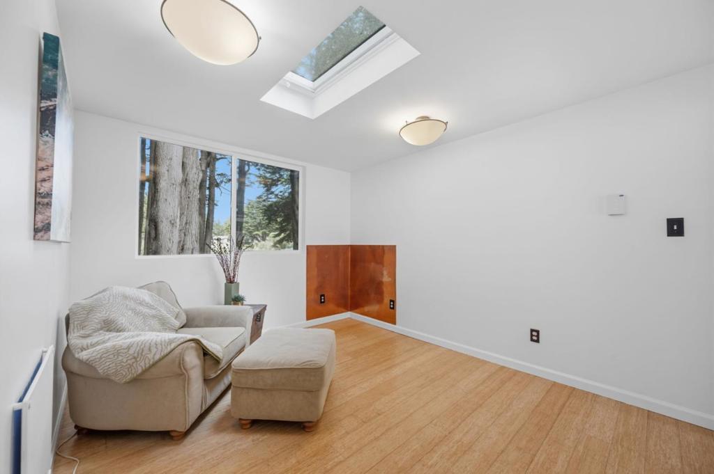 main property photo 65