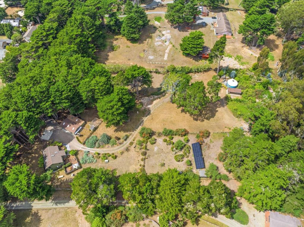 main property photo 70