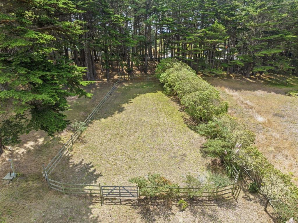 main property photo 86
