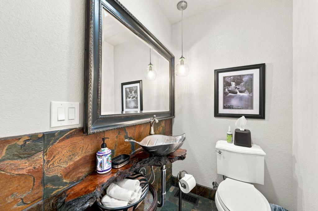 main property photo 88