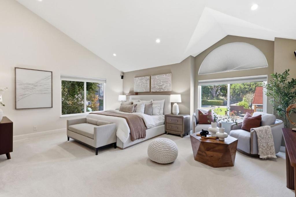 main property photo 73