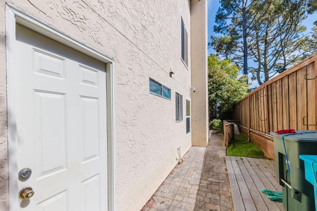 main property photo 99