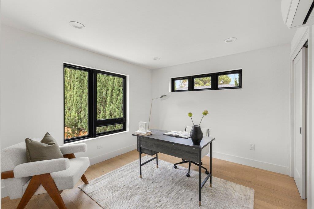 main property photo 74