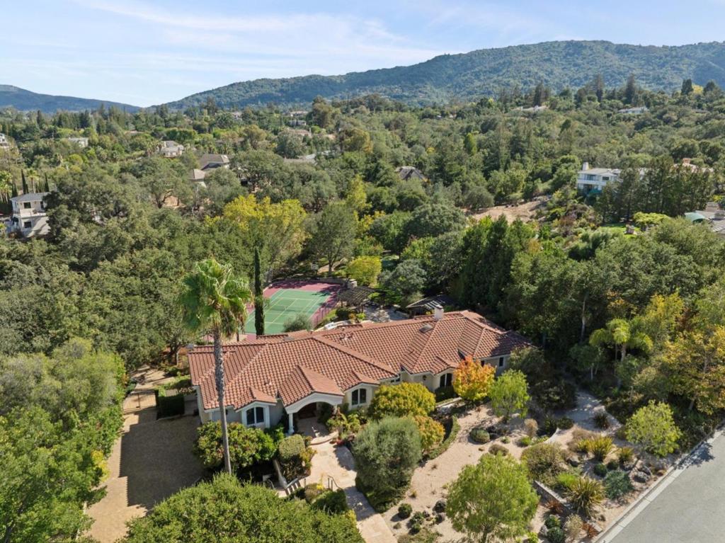 main property photo 49