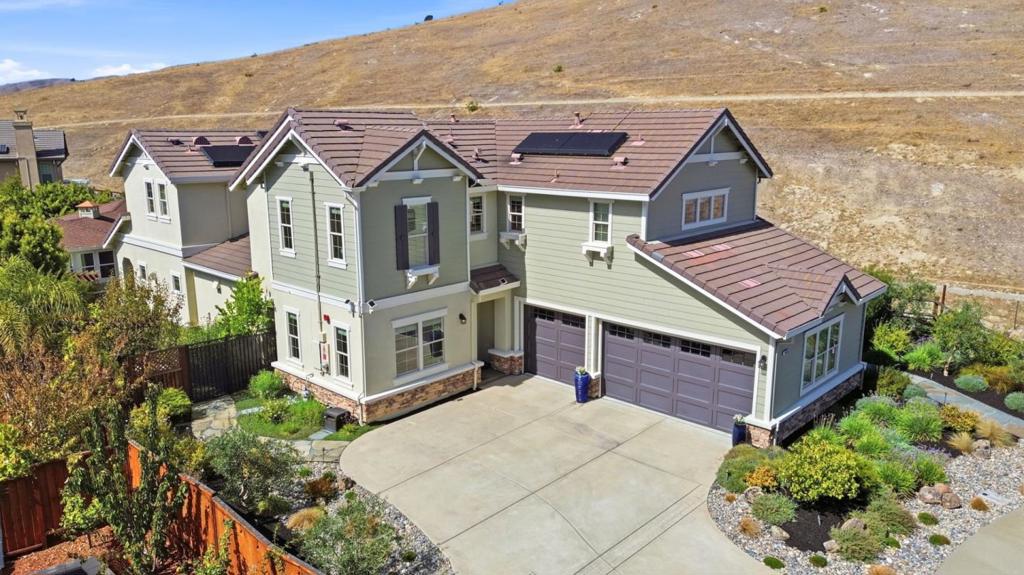 main property photo 56