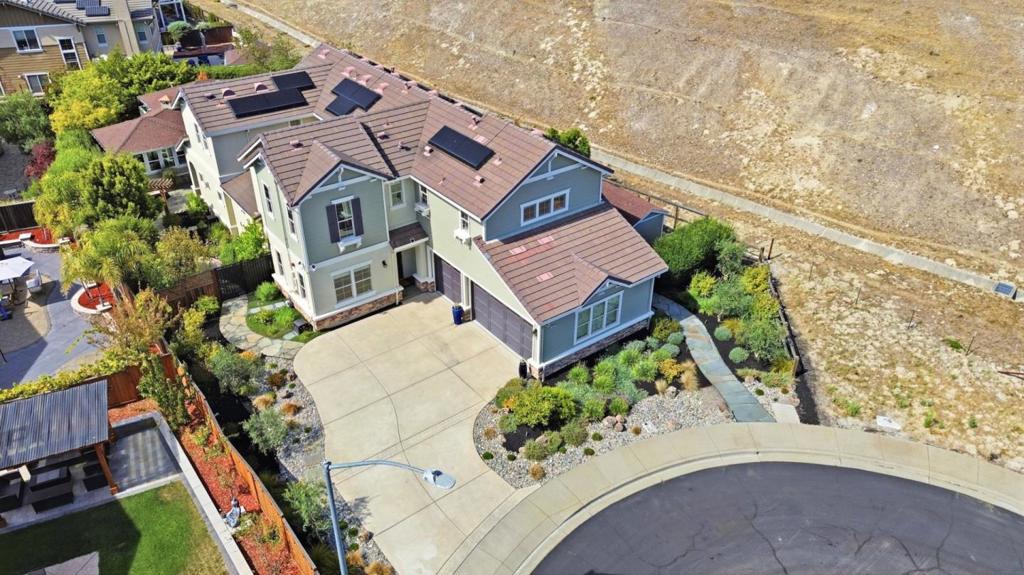 main property photo 60