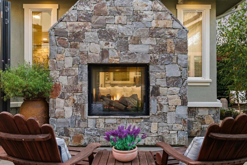main property photo 75