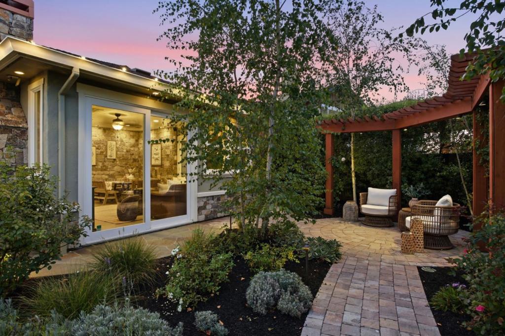 main property photo 82